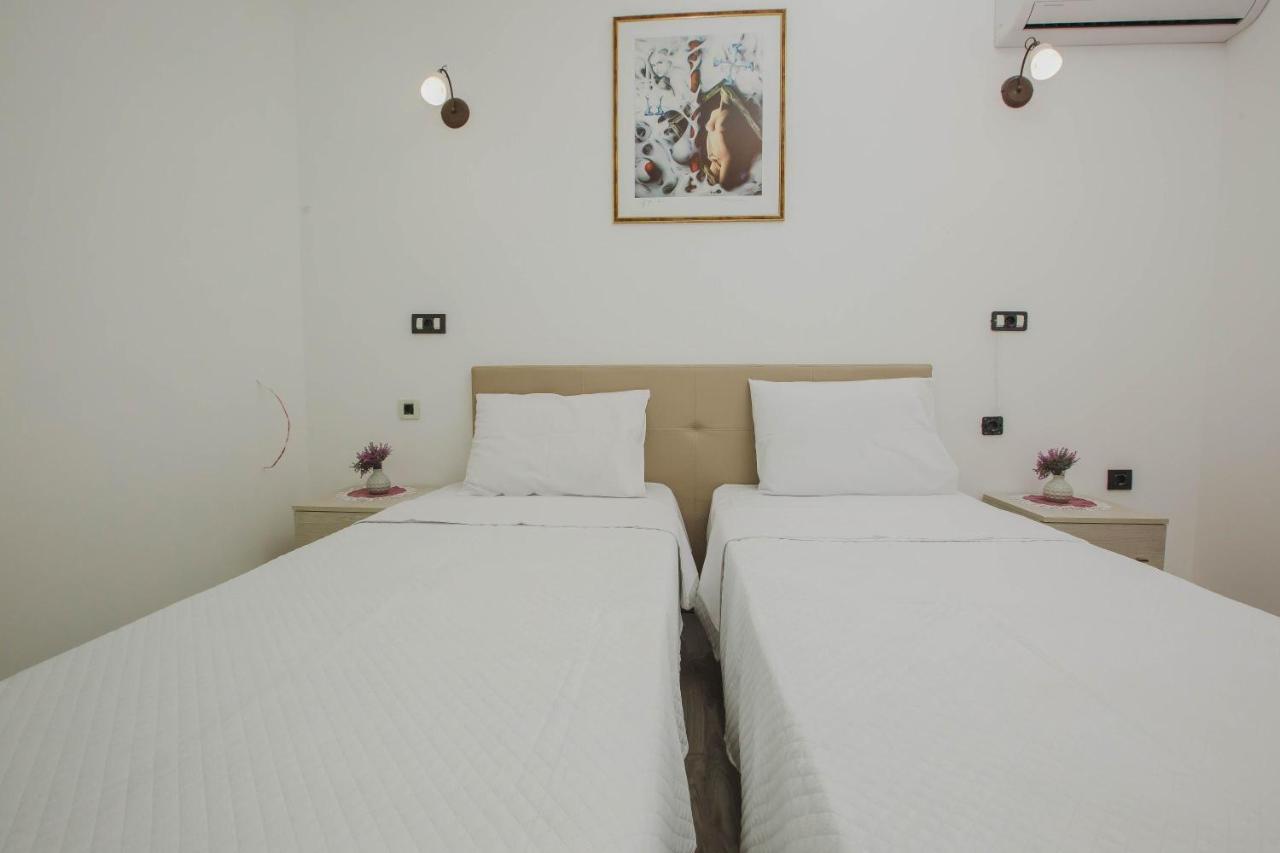 Hotel Dapcevic Cetinje Ngoại thất bức ảnh